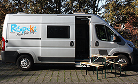 Ein Kleintransporter, Beratungsbus für mobile Arbeit. Ein Kleintransporter, Beratungsbus für mobile Arbeit.
