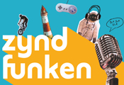 Bild mit Elementen der Titelseite des Podcasts, unter anderem ein Leuchtturm, eine Spielkonsole, ein Globus, eine Sonnenbrille und ein Mikrofon Bild mit Elementen der Titelseite des Podcasts, unter anderem ein Leuchtturm, eine Spielkonsole, ein Globus, eine Sonnenbrille und ein Mikrofon