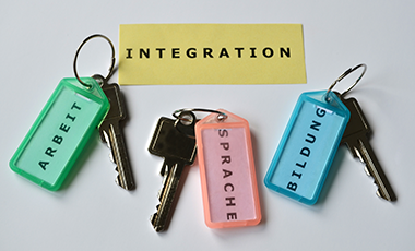 Schl�ssel zur Integration: Arbeit, Sprache, Bildung